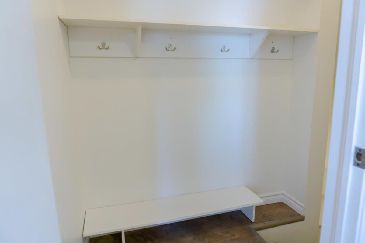 Amazing Location In Saint John 2 Bedroom Modern Parking New 외부 사진